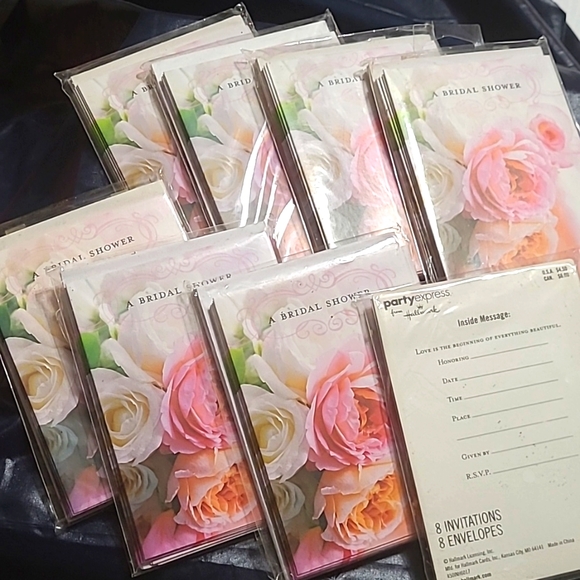 Hallmark Party Express (A Bridal Shower) 8 Inv. 8  Env. per pack. 8 Packs - Picture 1 of 4